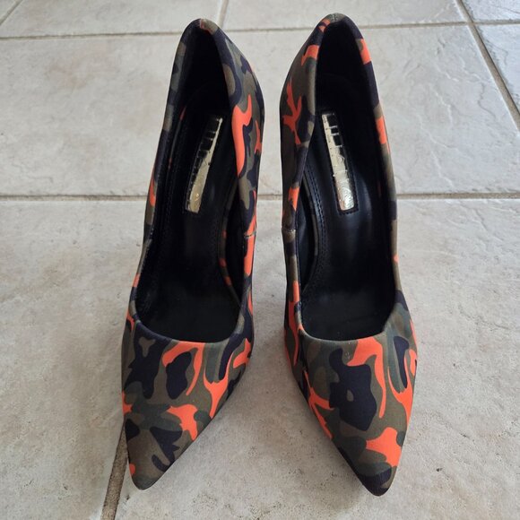 Women's size 6.5 Liliana high heels shoes - Picture 2 of 3